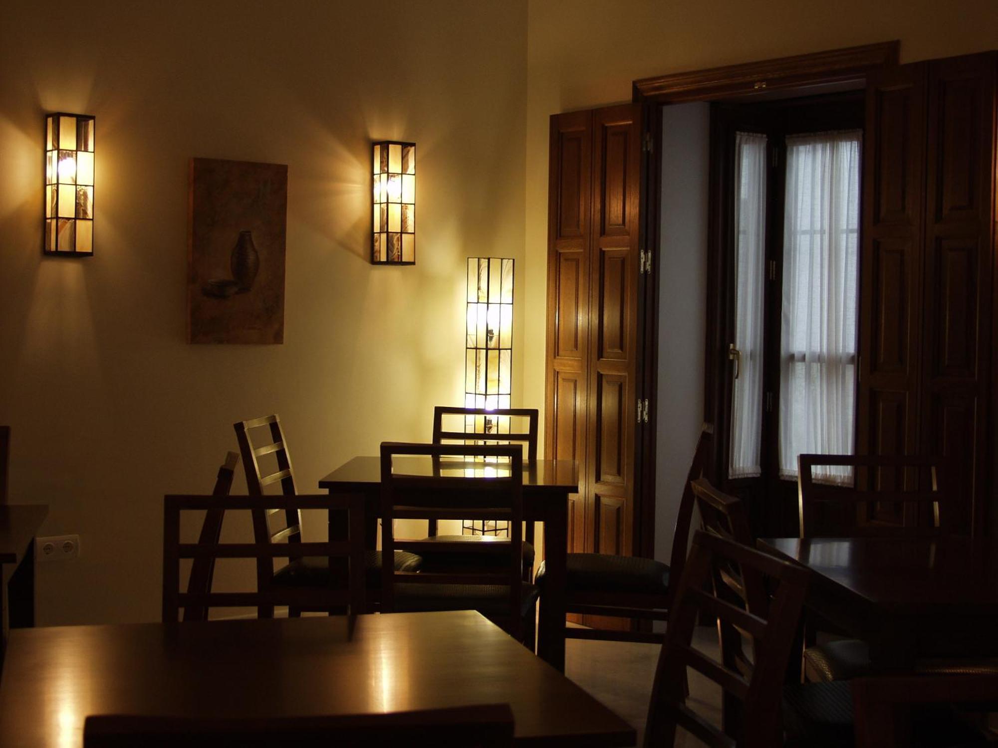 Hotel Las Casas Del Duque Osuna Eksteriør bilde