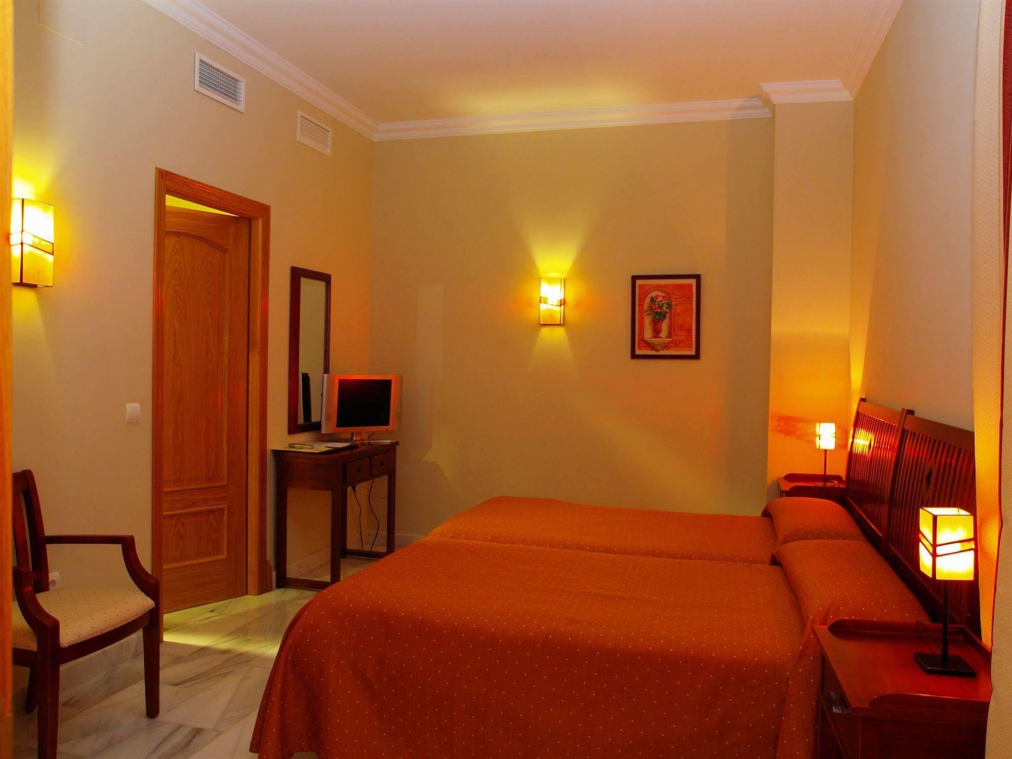 Hotel Las Casas Del Duque Osuna Eksteriør bilde
